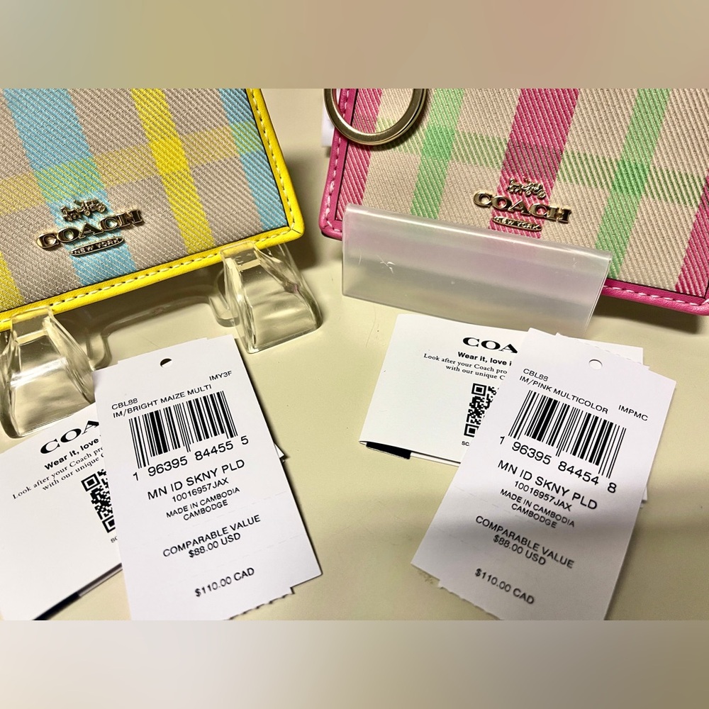 Coach NWT Leather &Canvas CHOOSE PINK orYELLOW Slim Plaid Card Holder/keychain - Picture 4 of 14